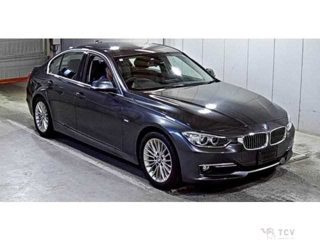 2013 BMW 3 Series