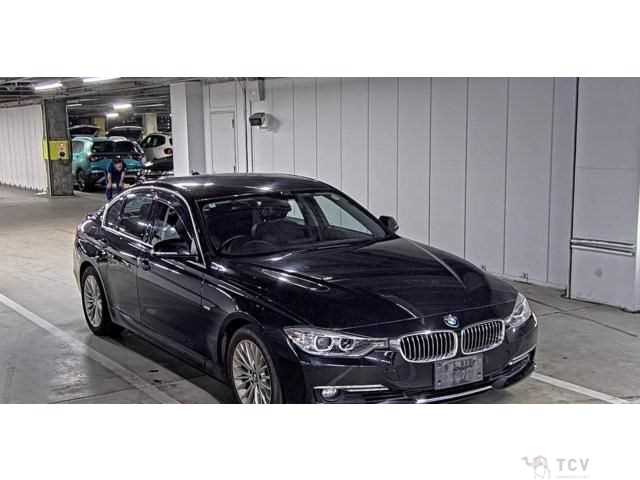 2012 BMW 3 Series