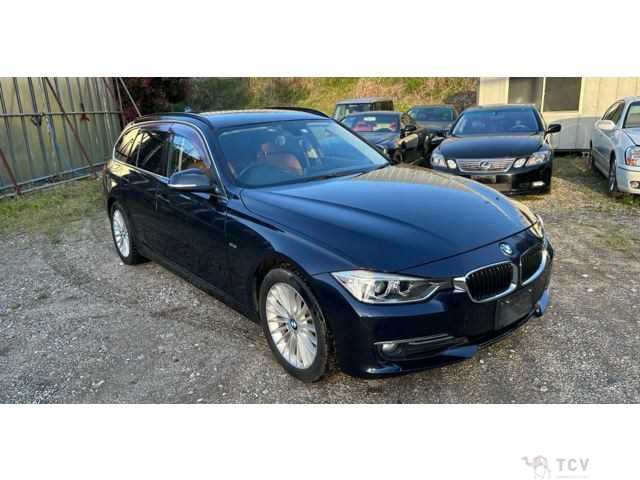 2012 BMW 3 Series