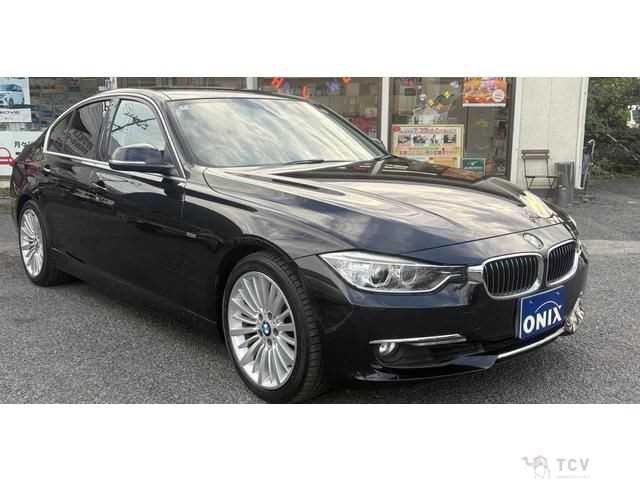 2012 BMW 3 Series