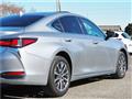 2022 Lexus ES