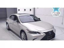 2019 Lexus ES
