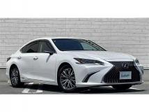 2019 Lexus ES