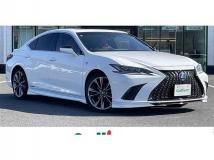 2019 Lexus ES