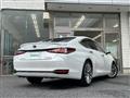 2019 Lexus ES