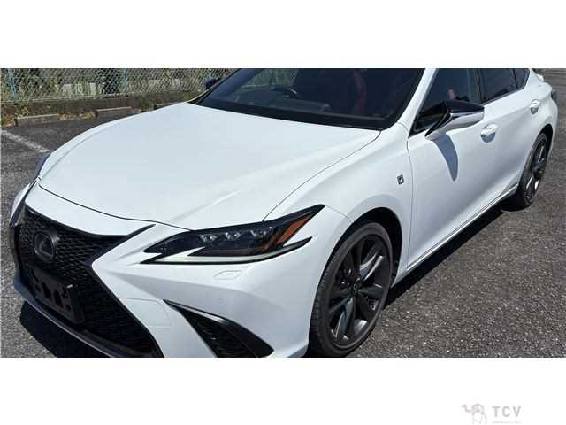 2019 Lexus ES