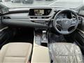 2019 Lexus ES