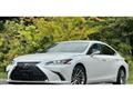 2019 Lexus ES