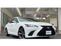 2019 Lexus ES