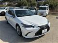 2019 Lexus ES
