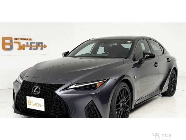 2024 Lexus IS