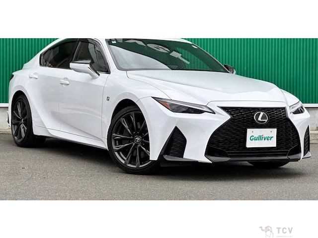 2024 Lexus IS