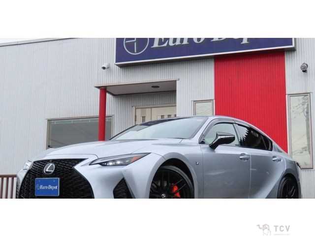 2024 Lexus IS