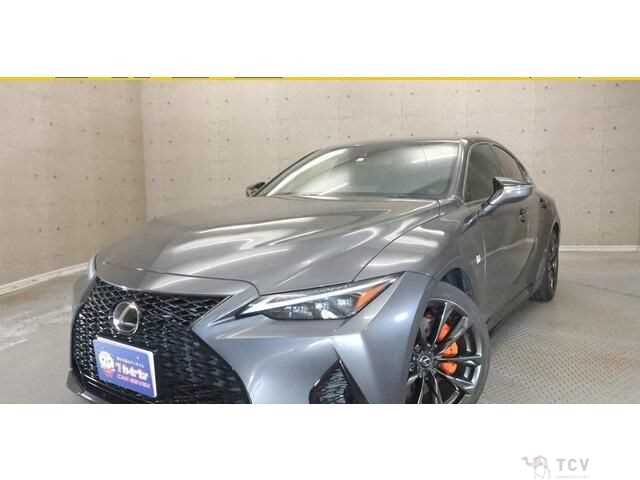 2023 Lexus IS
