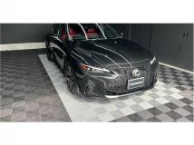 2023 Lexus IS