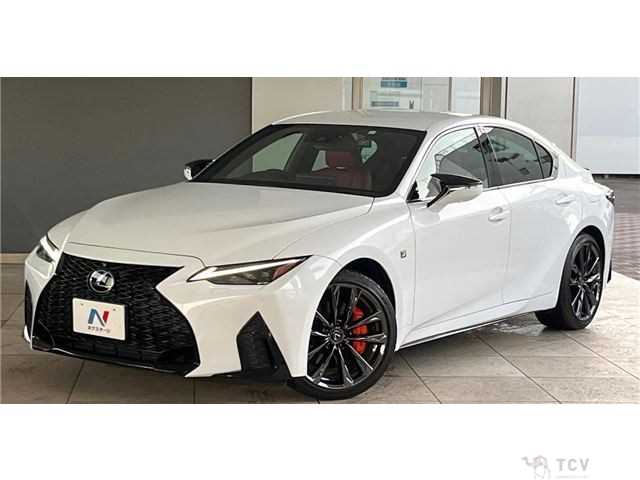 2023 Lexus IS