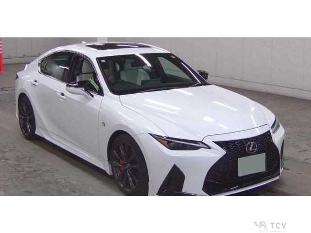 2023 Lexus IS