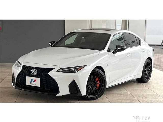 2023 Lexus IS