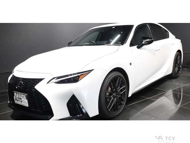 2023 Lexus IS