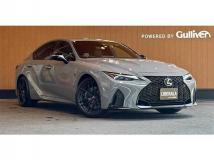 2023 Lexus IS