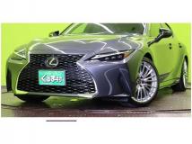 2022 Lexus IS