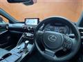 2022 Lexus IS