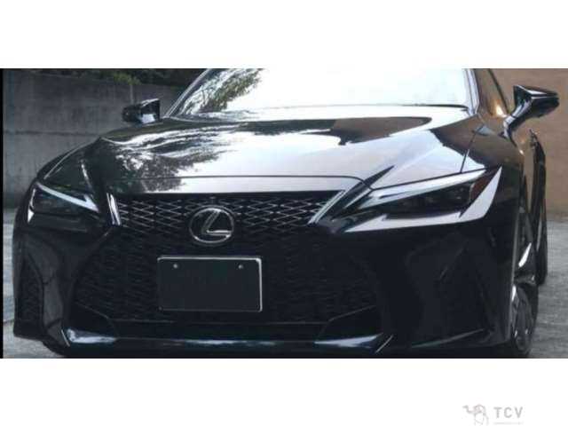 2022 Lexus IS