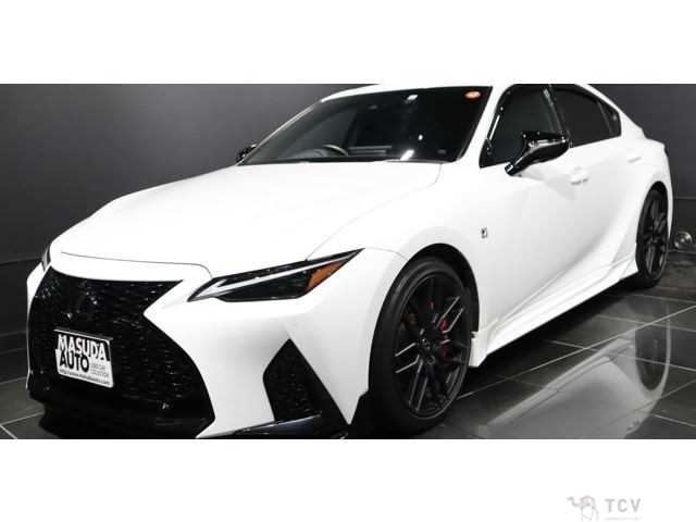 2022 Lexus IS