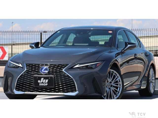 2021 Lexus IS