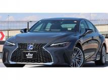 2021 Lexus IS