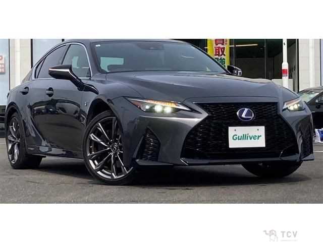 2021 Lexus IS