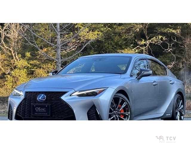 2021 Lexus IS