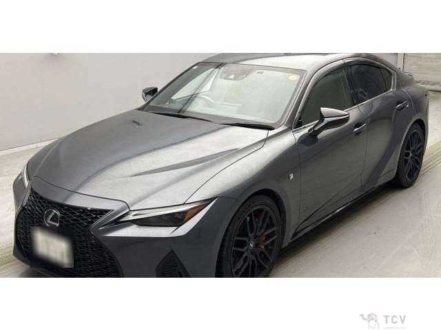 2021 Lexus IS