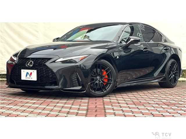 2021 Lexus IS