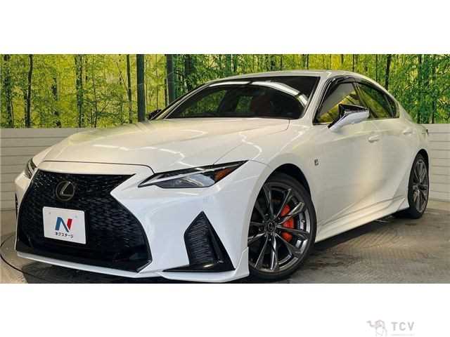 2020 Lexus IS