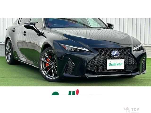 2020 Lexus IS