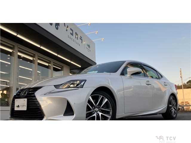 2018 Lexus IS