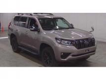 2020 Toyota Land Cruiser Prado