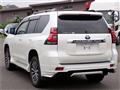 2021 Toyota Land Cruiser Prado