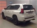 2022 Toyota Land Cruiser Prado
