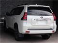 2022 Toyota Land Cruiser Prado