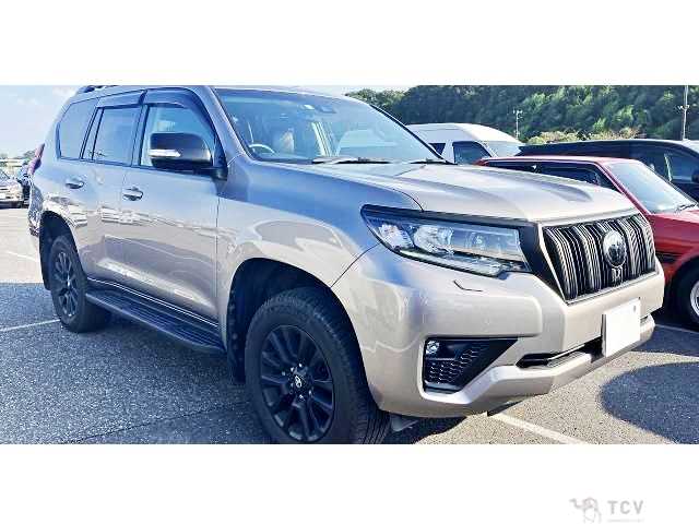 2023 Toyota Land Cruiser Prado