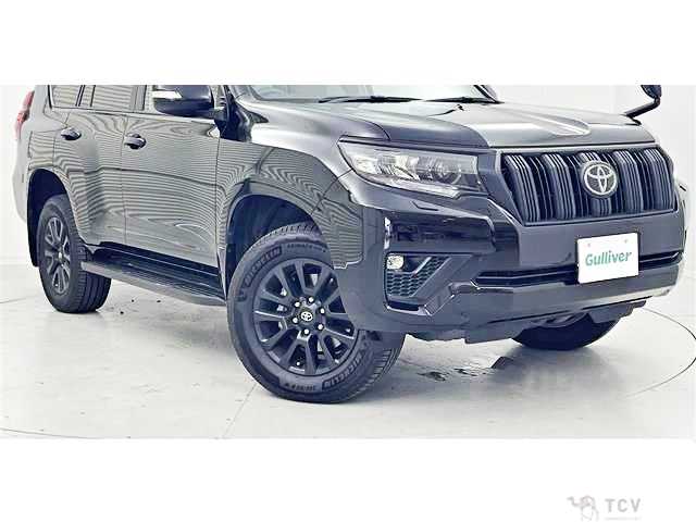 2023 Toyota Land Cruiser Prado