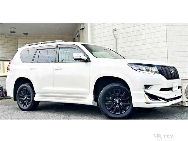 2023 Toyota Land Cruiser Prado