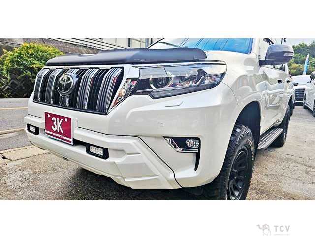 2023 Toyota Land Cruiser Prado