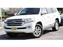 2016 Toyota Land Cruiser