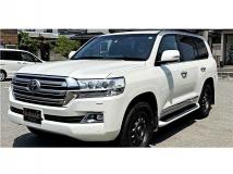 2016 Toyota Land Cruiser