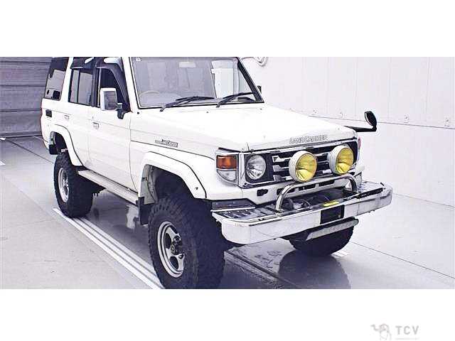 2004 Toyota Land Cruiser