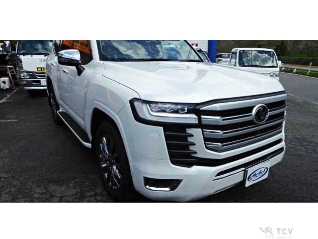 2023 Toyota Land Cruiser