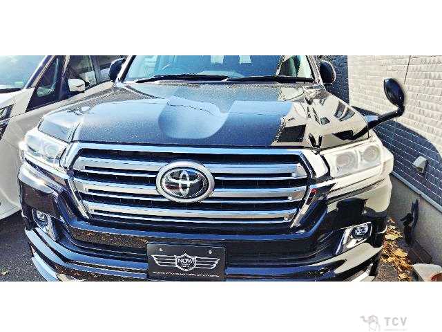 2018 Toyota Land Cruiser